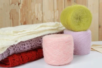 Wholesale 1 balls/lot 200 grams natural soft Milk Mohair Blended cotton yarn thick yarn color hot thick Angla wool yarn
Wholesale 1 balls/lot 200 grams natural soft Milk Mohair Blended cotton yarn thick yarn color hot thick Angla wool yarn
