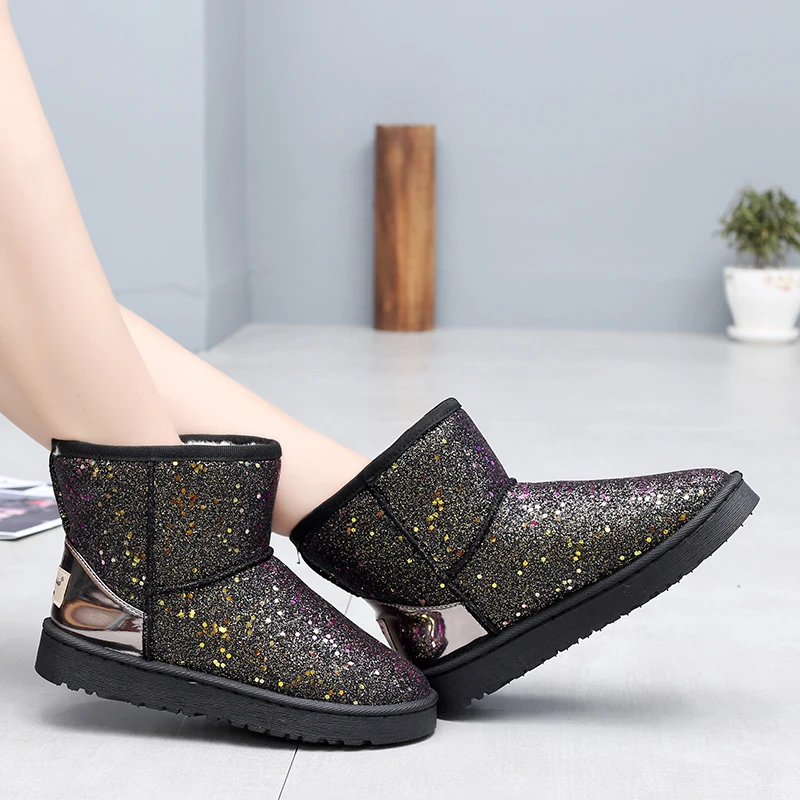 Bling Bling Women Outdoor Waking Boots Anti-skid Warm Snow Boots Thick Plush High top Female Shoes Adult Sequin 2018 New Shoes
Bling Bling Women Outdoor Waking Boots Anti-skid Warm Snow Boots Thick Plush High top Female Shoes Adult Sequin 2018 New Shoes