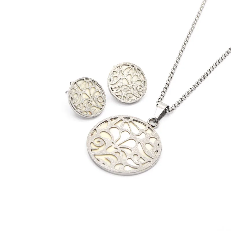 Round With Flower Silver Pendants Earrings Elegant Stainless Steel Pendant Earrings Jewelry Sets For Women PE05164
Round With Flower Silver Pendants Earrings Elegant Stainless Steel Pendant Earrings Jewelry Sets For Women PE05164