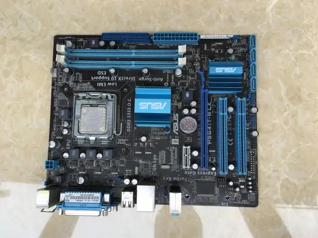 Asus P5G41T-M LX Original Used Desktop Motherboard Intel G41 Socket LGA 775 DDR3 8G SATA2 USB2.0 uATX
Asus P5G41T-M LX Original Used Desktop Motherboard Intel G41 Socket LGA 775 DDR3 8G SATA2 USB2.0 uATX