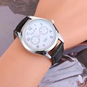 Fashion Men's Watch Leather Strap Clockwise display mens watches top brand luxury Casual Quartz wristwatch
Fashion Men's Watch Leather Strap Clockwise display mens watches top brand luxury Casual Quartz wristwatch