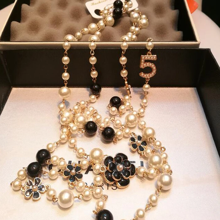 Trendy Long Beades Pearls Necklace sweater chain Layered Necklace Camellia Party cc Necklace
Trendy Long Beades Pearls Necklace sweater chain Layered Necklace Camellia Party cc Necklace