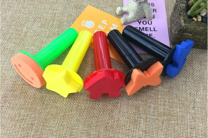 5 PCS/Set Sponge Painting Brush Children Painting Brush Flower Stamp Kids DIY Graffiti Drawing Toys
5 PCS/Set Sponge Painting Brush Children Painting Brush Flower Stamp Kids DIY Graffiti Drawing Toys