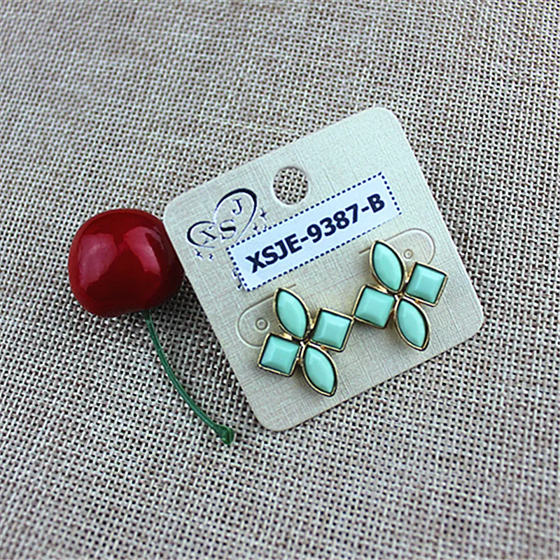 Mint green new popular European and American style ladies accessories wholesale factory girl girls birthday party geometry type
Mint green new popular European and American style ladies accessories wholesale factory girl girls birthday party geometry type