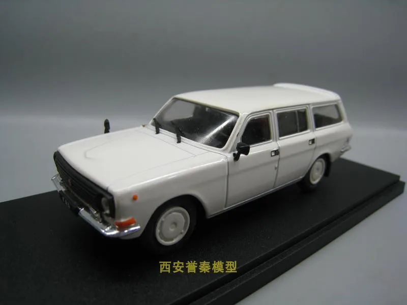 I XO 1:43 GAZ 24 12 alloy model Car Diecast Metal Toys Birthday Gift For Kids Boy
I XO 1:43 GAZ 24 12 alloy model Car Diecast Metal Toys Birthday Gift For Kids Boy