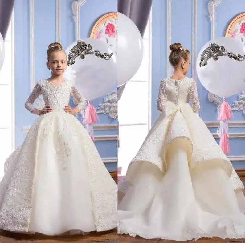 New Arrival Girls Pageant Dresses Long Sleeves with Pearls Beads First Communion Dresses V Neck Flower Girls Dresses Custom Made
New Arrival Girls Pageant Dresses Long Sleeves with Pearls Beads First Communion Dresses V Neck Flower Girls Dresses Custom Made