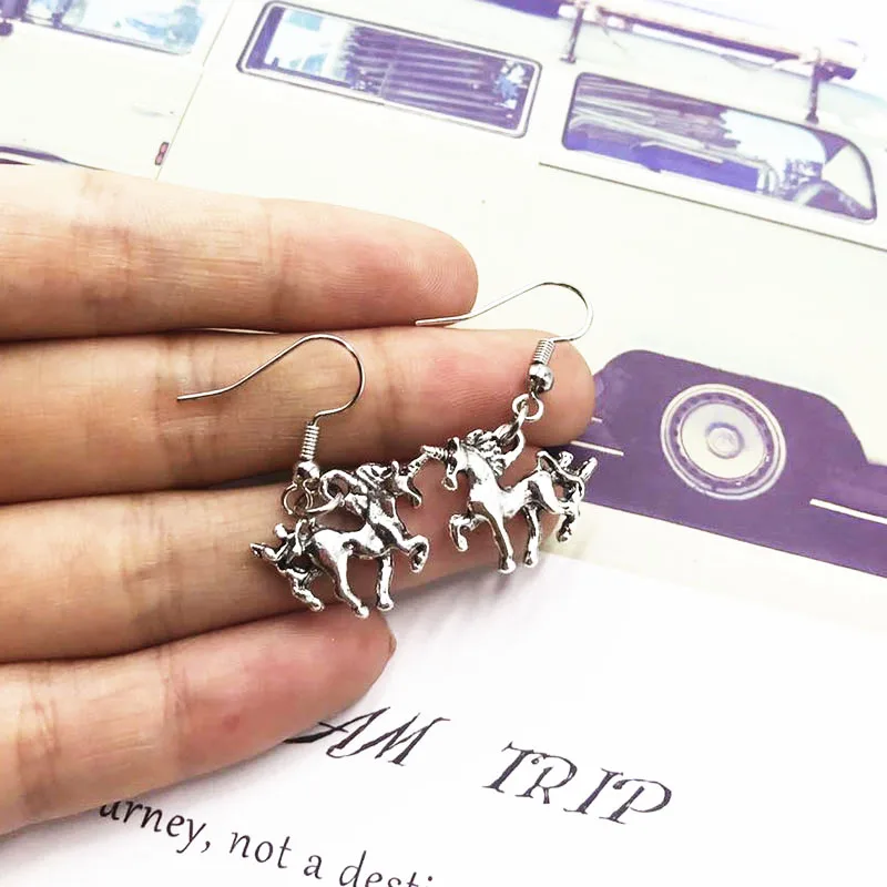 Personality Cartoon Unicorn Earring Female Alloy Cute Animals Dangle Earrings For Women Girl Trendy Party Jewelry Earrings Gifts
Personality Cartoon Unicorn Earring Female Alloy Cute Animals Dangle Earrings For Women Girl Trendy Party Jewelry Earrings Gifts
