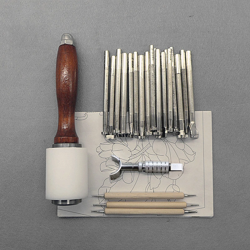 25Pcs/Set Leathercraft Tools Wooden Steel Leather Carved Hammer Printing Tool Sewing Handmade Kit Suit DIY Accessories GHS99
25Pcs/Set Leathercraft Tools Wooden Steel Leather Carved Hammer Printing Tool Sewing Handmade Kit Suit DIY Accessories GHS99