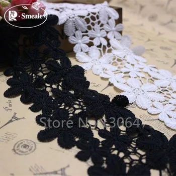 DIY Lace Trim Small Flowers Embroidered Black and White Lace Fabric Clothing Sewing Accessories RS1068
DIY Lace Trim Small Flowers Embroidered Black and White Lace Fabric Clothing Sewing Accessories RS1068