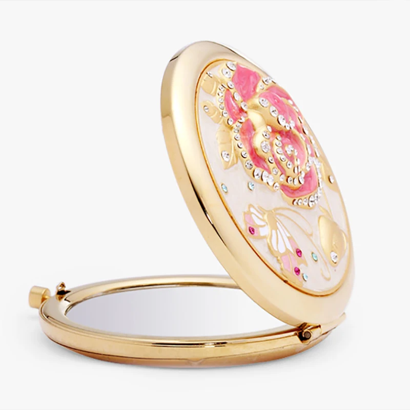 Portable Foldable Inlaid rhinestone Makeup Mirror Woman Cosmetic Pocket Mirror Beautiful gift box packaging Christmas gift
Portable Foldable Inlaid rhinestone Makeup Mirror Woman Cosmetic Pocket Mirror Beautiful gift box packaging Christmas gift