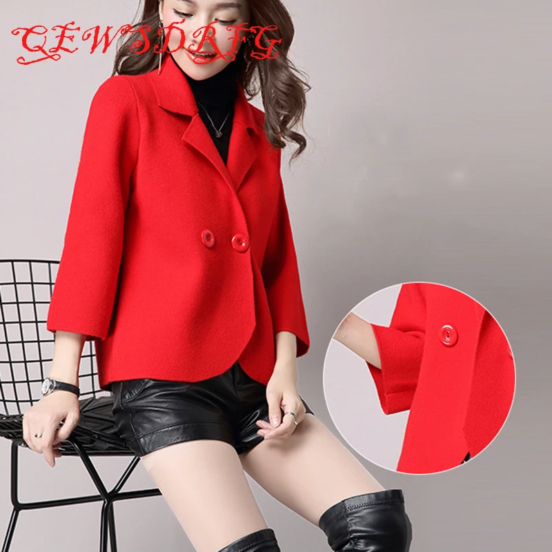 4XL Women's Spring Woolen Coat 2019 New Autumn three quarter Sleeve button wool Knitted Crochet Cardigans Female Outerwear Coat
4XL Women's Spring Woolen Coat 2019 New Autumn three quarter Sleeve button wool Knitted Crochet Cardigans Female Outerwear Coat