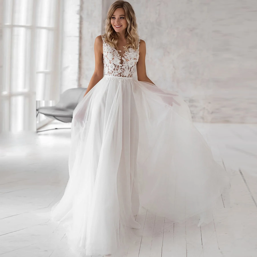 2019 Scoop Lace Applique A Line Wedding Dresses Sleeveless Tulle Boho Bridal Gown vestido de noiva Long Train trouwkleed
2019 Scoop Lace Applique A Line Wedding Dresses Sleeveless Tulle Boho Bridal Gown vestido de noiva Long Train trouwkleed