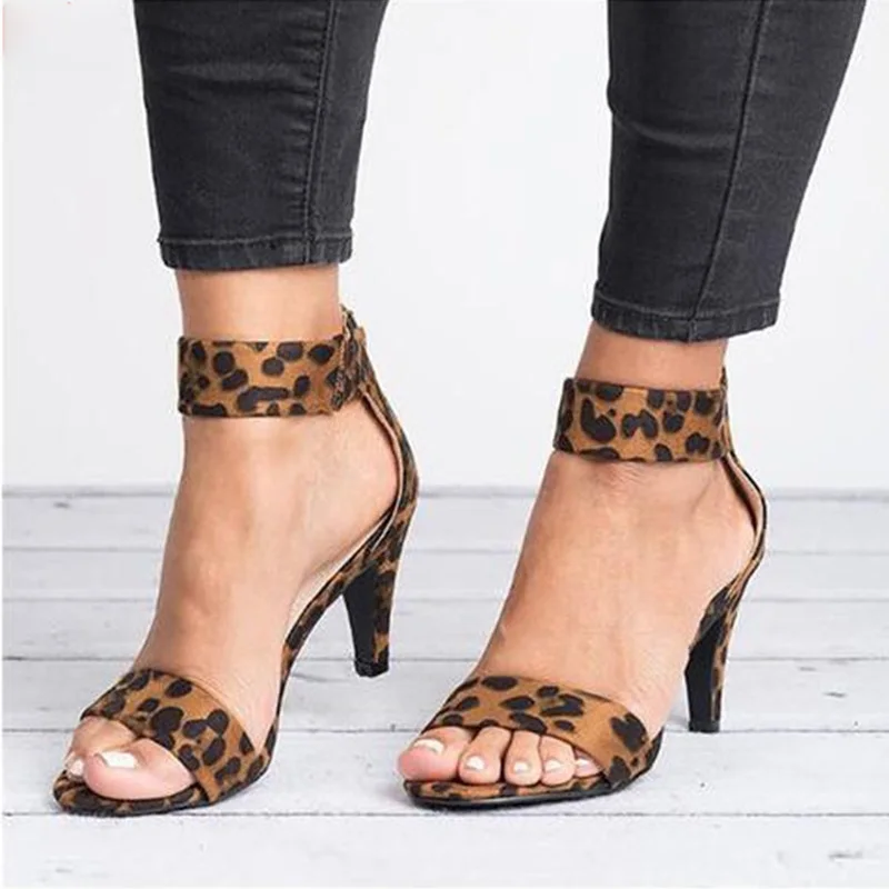 Summer Sandals Women 2019 Thin Heels Flock Zip Med Heels Women Sandals 2019 Elegant Peep Toe Office New Arrival Footwear MM-095
Summer Sandals Women 2019 Thin Heels Flock Zip Med Heels Women Sandals 2019 Elegant Peep Toe Office New Arrival Footwear MM-095