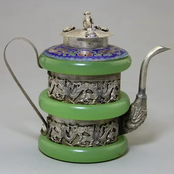 China's exquisite handmade green ruby teapot, silverware, wine tools, wedding dresses, decorative collection of white copper
China's exquisite handmade green ruby teapot, silverware, wine tools, wedding dresses, decorative collection of white copper