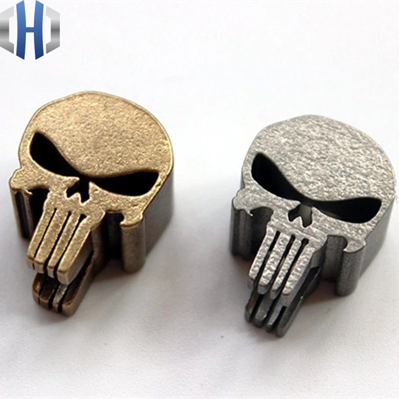 Titanium Alloy Punisher Skeleton EDC Knife Hanging Pendant Multi Tools Knife Lanyards Accessories DIY Zipper Pull Travel Kits
Titanium Alloy Punisher Skeleton EDC Knife Hanging Pendant Multi Tools Knife Lanyards Accessories DIY Zipper Pull Travel Kits