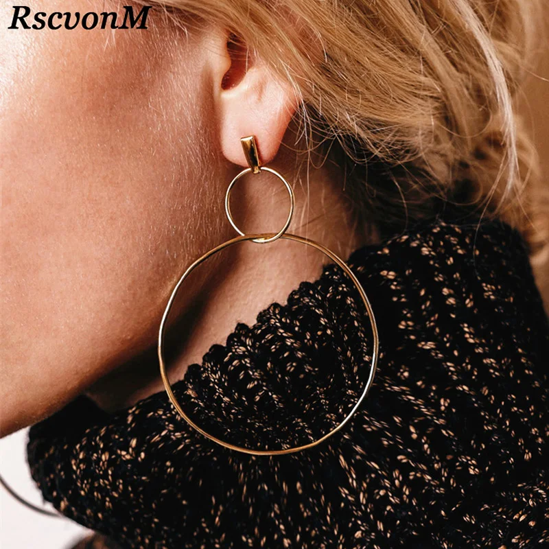 RscvonM 2018 New European Exaggerated Aros Big Hoop Earrings for Women Double Round Circle Pendant Long Earrings Brincos Jewelry
RscvonM 2018 New European Exaggerated Aros Big Hoop Earrings for Women Double Round Circle Pendant Long Earrings Brincos Jewelry