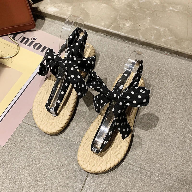 Summer Women Wave Point Lace-up Thong Flip Flop Brand Sweet Bow Low Heels Sandals Girl Beach Ankle Strap Designer Open Toe Shoes
Summer Women Wave Point Lace-up Thong Flip Flop Brand Sweet Bow Low Heels Sandals Girl Beach Ankle Strap Designer Open Toe Shoes