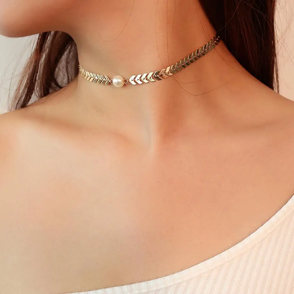 Pearl Pendant Necklace Fashion Women Imitation Pearl Pendant Necklaces Personality Simple Letter V Chain Pearl Pendant Necklace
Pearl Pendant Necklace Fashion Women Imitation Pearl Pendant Necklaces Personality Simple Letter V Chain Pearl Pendant Necklace