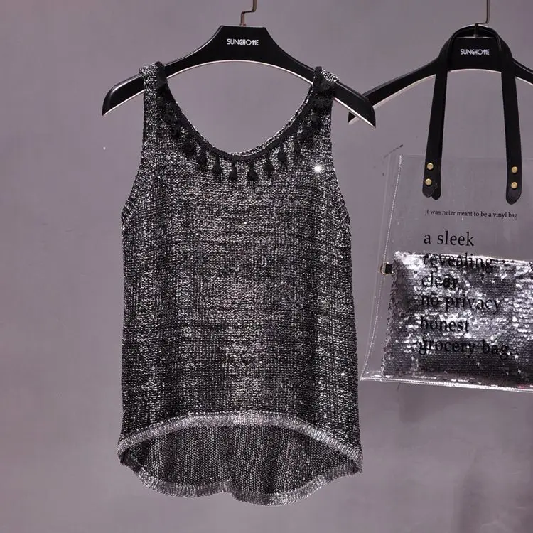 New bling Glitter knit Tank Tops 2019 Women sexy camisole Sequins tassel silver Lurex sleeveless t shirt female camis
New bling Glitter knit Tank Tops 2019 Women sexy camisole Sequins tassel silver Lurex sleeveless t shirt female camis