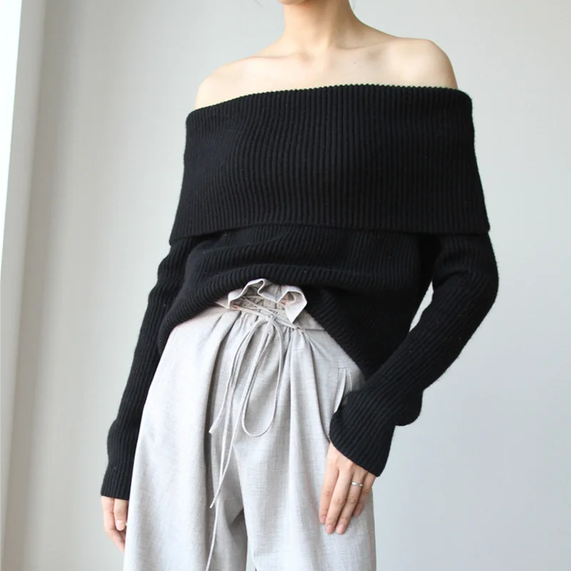 GETSRING Womens Sweater 2017 Black White Wool Strapless Multi Ways Wearing Women Sweaters And Pullovers Winter Coat Knitwear
GETSRING Womens Sweater 2017 Black White Wool Strapless Multi Ways Wearing Women Sweaters And Pullovers Winter Coat Knitwear
