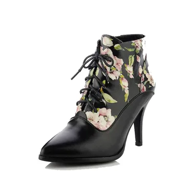 2017 winter leather boots shoes heel pointed with rivet printing and ankle boot fashion sexy female short boots boots
2017 winter leather boots shoes heel pointed with rivet printing and ankle boot fashion sexy female short boots boots
