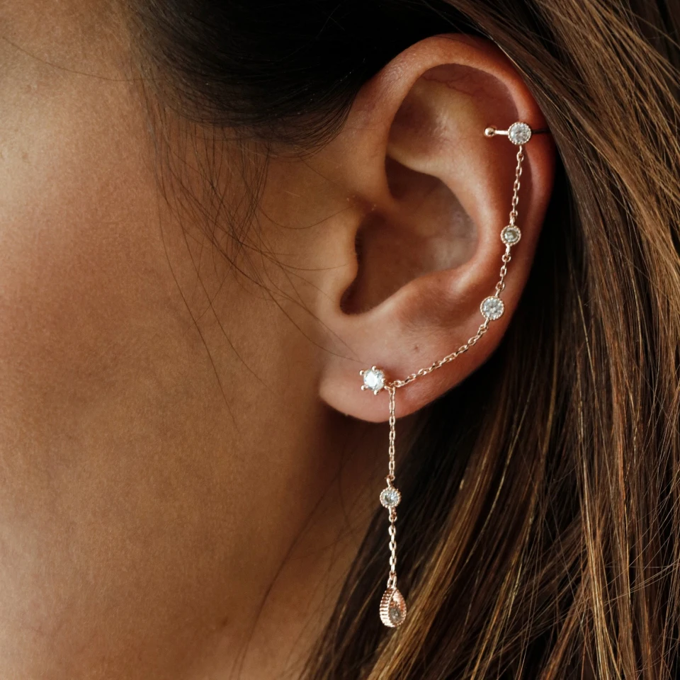 tassel chain earring elegance women jewelry round bezel cz geometric charm ear cuff stud gorgeous ladies 925 silver jewelry
tassel chain earring elegance women jewelry round bezel cz geometric charm ear cuff stud gorgeous ladies 925 silver jewelry