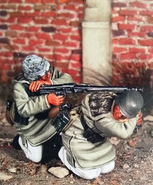 1/35 Scale German Kharkov Battle Machine Gunners Miniatures WWII Resin Model Kit Figure Free Shipping
1/35 Scale German Kharkov Battle Machine Gunners Miniatures WWII Resin Model Kit Figure Free Shipping