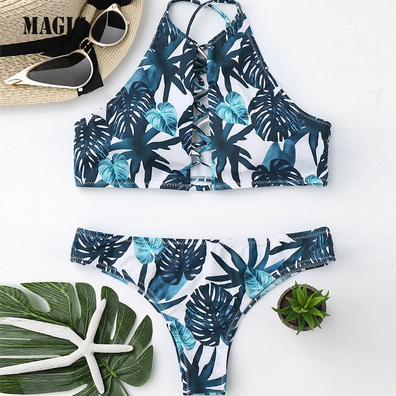 Women Backless Two-Piece Print Bikini Sets 2018 Sleeveless Blue Leaf Summer Swimwear Beach Ladies Swimsuit Bathing Suit Girls
Women Backless Two-Piece Print Bikini Sets 2018 Sleeveless Blue Leaf Summer Swimwear Beach Ladies Swimsuit Bathing Suit Girls