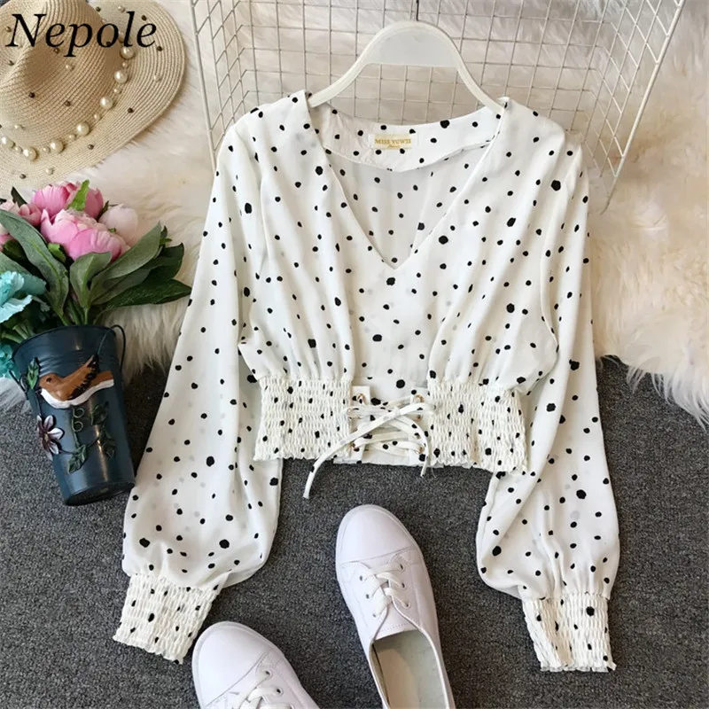 Neploe 2019 Spring Summer New Lace Up Slim Shirts V-Neck Polka Dot Women Blouse Short Ruched Grace Fashion Female Blusas 69480
Neploe 2019 Spring Summer New Lace Up Slim Shirts V-Neck Polka Dot Women Blouse Short Ruched Grace Fashion Female Blusas 69480