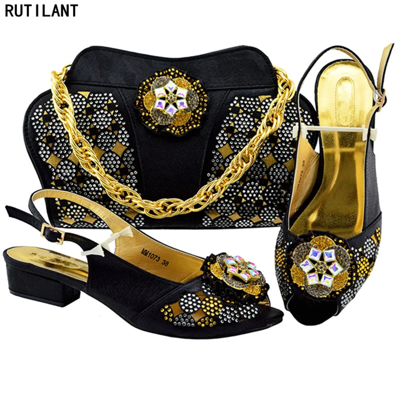 Latest Italian Matching Shoes and Bag Set for Party Women African Shoes and Bag Sets Decorated with Rhinestone Shoes and Bag Set
Latest Italian Matching Shoes and Bag Set for Party Women African Shoes and Bag Sets Decorated with Rhinestone Shoes and Bag Set