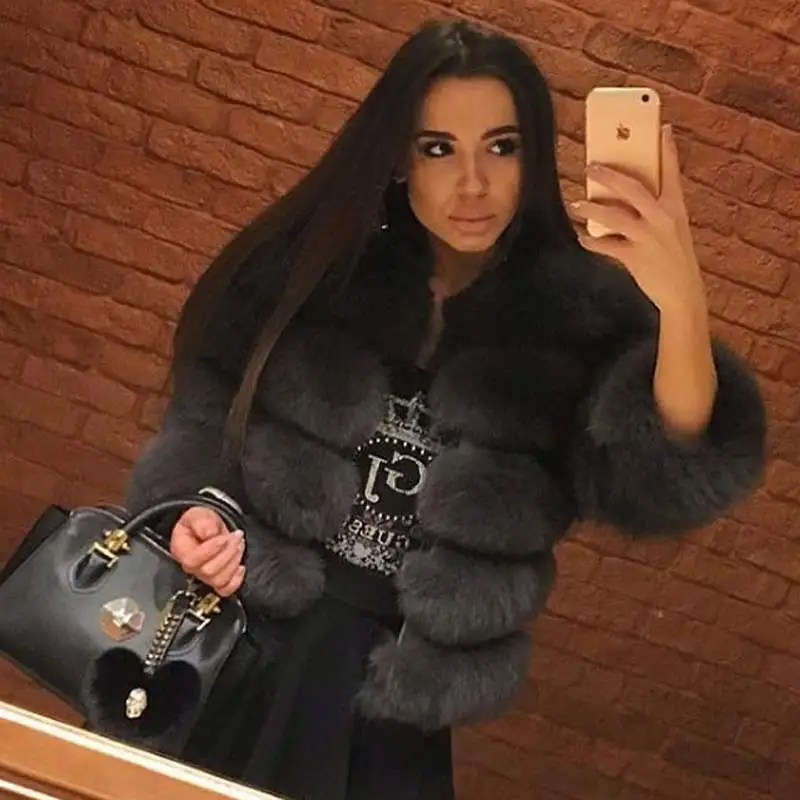 Whole Skin New Fashion real Natural Fox Fur Coat Trendy Slim Warm Short Natural Fox Fur Winter Jacket Women Real Fur Coat
Whole Skin New Fashion real Natural Fox Fur Coat Trendy Slim Warm Short Natural Fox Fur Winter Jacket Women Real Fur Coat