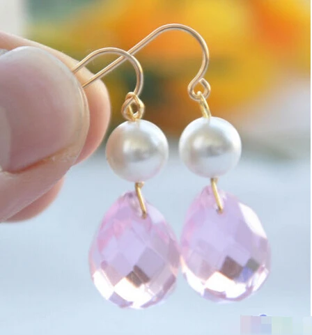 Free shipping@@@@@ P4194 17mm pink Teardrop faceted crystal white round pearl dangle earring 6.10
Free shipping@@@@@ P4194 17mm pink Teardrop faceted crystal white round pearl dangle earring 6.10