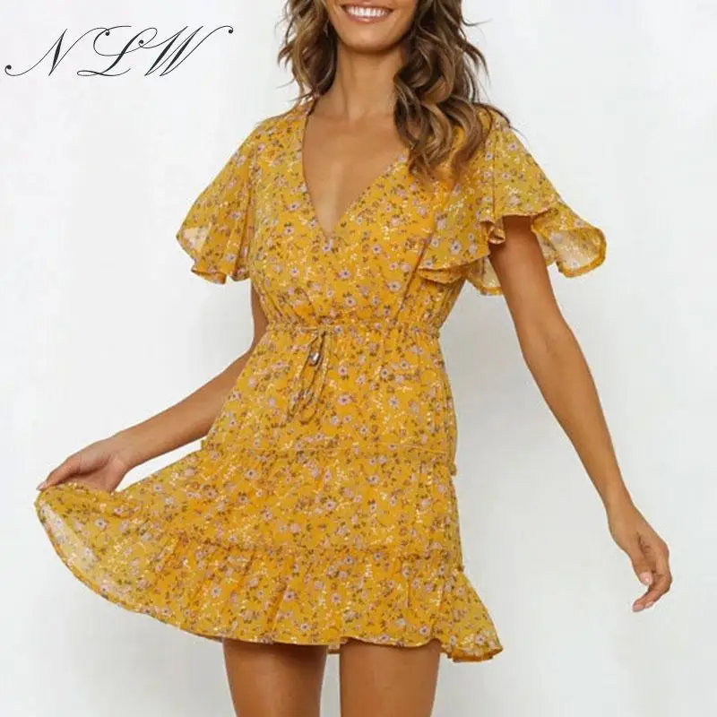 NLW V Neck Ruffle Short Women Dress Boho Print Floral Dress 2019 Summer Beach Mini Dress Short Sleeve Chic Dress Vestidos
NLW V Neck Ruffle Short Women Dress Boho Print Floral Dress 2019 Summer Beach Mini Dress Short Sleeve Chic Dress Vestidos