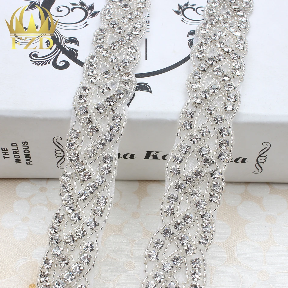 (1yard) Handmade Beaded Hot Fix Sliver Clear Bling Sew On Crystal Embellishments Rhinestone Trim Bridal Belt Headbands Garters
(1yard) Handmade Beaded Hot Fix Sliver Clear Bling Sew On Crystal Embellishments Rhinestone Trim Bridal Belt Headbands Garters