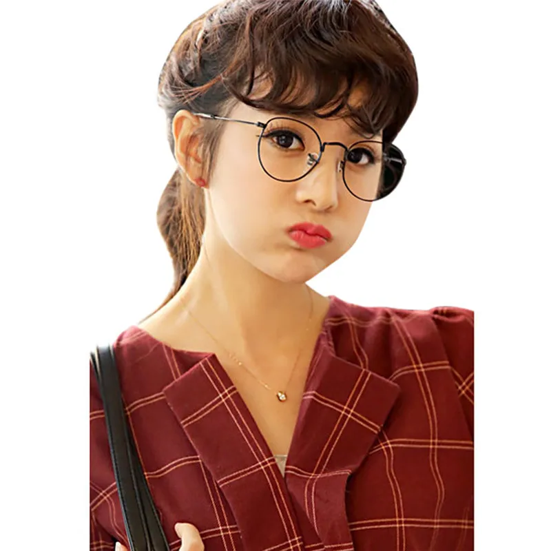 New Retro Vintage Eye Glasses Frame For Women Clear Lens Optical Metal Oval Frame Transparent Lunette Eyewear Feminino Masculino
New Retro Vintage Eye Glasses Frame For Women Clear Lens Optical Metal Oval Frame Transparent Lunette Eyewear Feminino Masculino