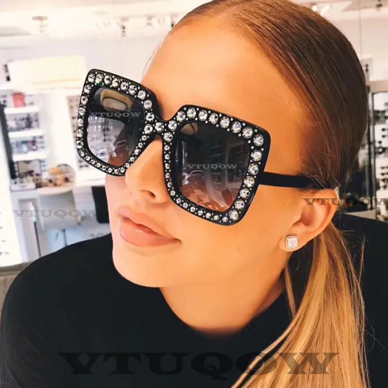 Luxury Brand Square Sunglasses Women 2019 Hue Vintage Retro Sunglasses Female Sun Glasses For Women lunette soleil femme okulary
Luxury Brand Square Sunglasses Women 2019 Hue Vintage Retro Sunglasses Female Sun Glasses For Women lunette soleil femme okulary