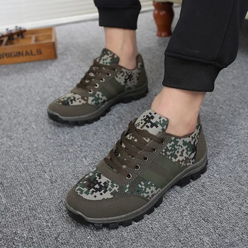 Outdoor shoes anti-skid lightweight bot camouflage bots men combat boots rubber sole
Outdoor shoes anti-skid lightweight bot camouflage bots men combat boots rubber sole