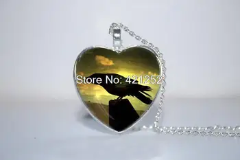 10pcs/lot Black Raven Heart Pendant, The Raven, Edgar Allan Poe, Raven heart Necklace Glass Photo Cabochon Necklace
10pcs/lot Black Raven Heart Pendant, The Raven, Edgar Allan Poe, Raven heart Necklace Glass Photo Cabochon Necklace
