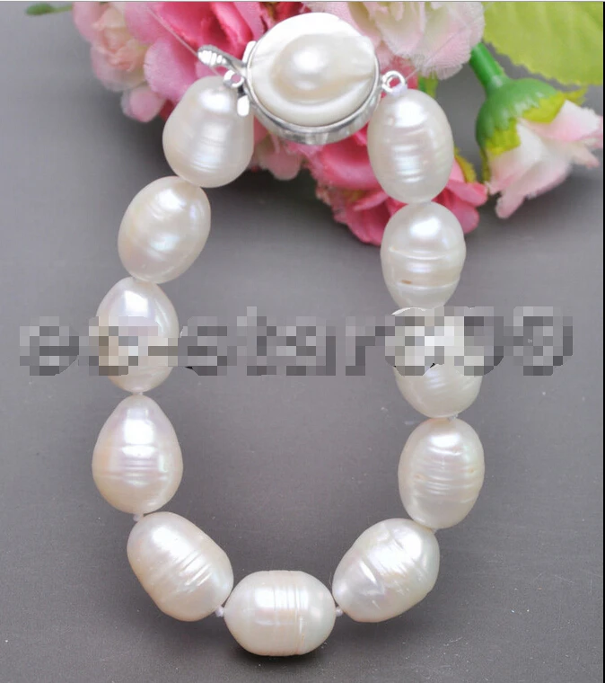 Free shipping >>>>>>P5616 Huge 8" 17mm White Rice Freshwater Cultured Pearl Bracelet
Free shipping >>>>>>P5616 Huge 8" 17mm White Rice Freshwater Cultured Pearl Bracelet