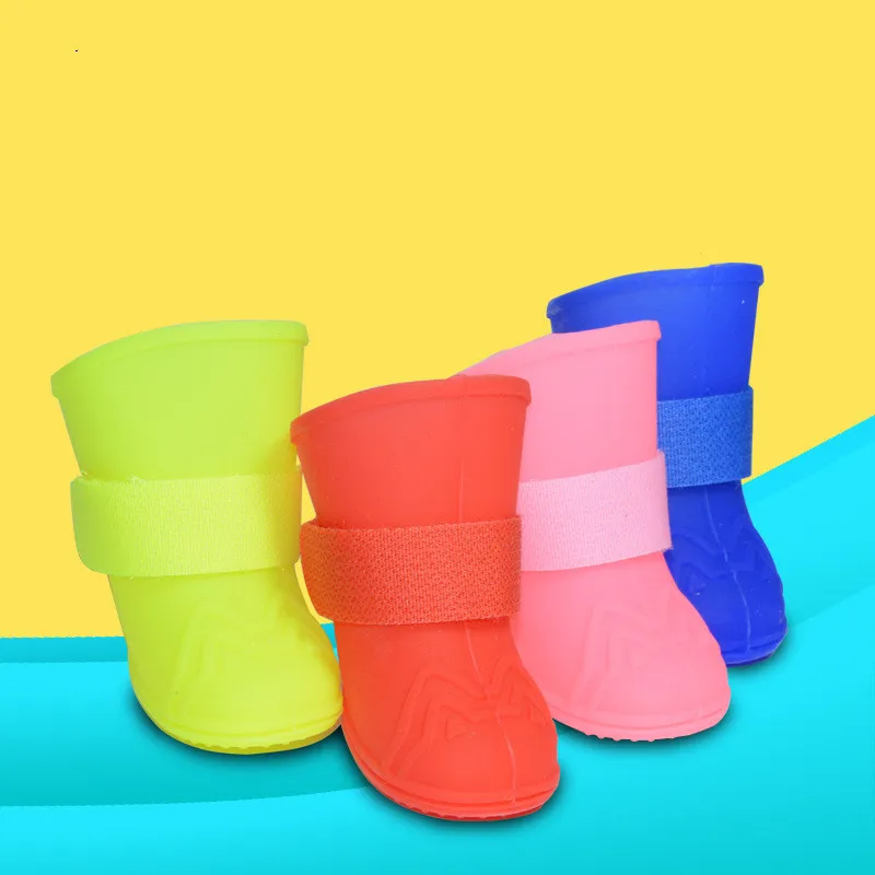4pcs/Set Pet Dog Rubber Winter Keeping Warm Fleece Shoes Waterproof Non-Slip Snow Boots For Small Dogs PS709
4pcs/Set Pet Dog Rubber Winter Keeping Warm Fleece Shoes Waterproof Non-Slip Snow Boots For Small Dogs PS709