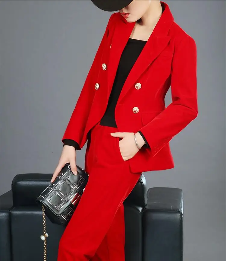 Fashion gold velvet Pant suit female autumn New high quality red Double-breasted small suit + pants two-piece Suits female
Fashion gold velvet Pant suit female autumn New high quality red Double-breasted small suit + pants two-piece Suits female