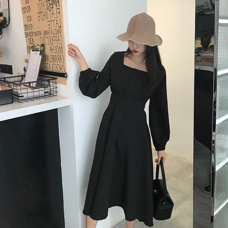 Elegant women Mid-calf solid A-line big hem dress 2018 Autumn winter lantern sleeve sexy square collar female dress vestidos S38
Elegant women Mid-calf solid A-line big hem dress 2018 Autumn winter lantern sleeve sexy square collar female dress vestidos S38