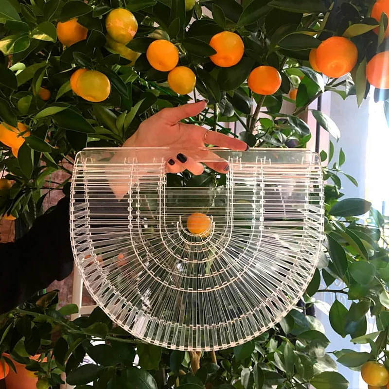 Transparent Clear Acrylic Bags Half Circle Round Box Handbags Summer 2019 New Fashion Dear Women Purses Clutches Party Wedding
Transparent Clear Acrylic Bags Half Circle Round Box Handbags Summer 2019 New Fashion Dear Women Purses Clutches Party Wedding