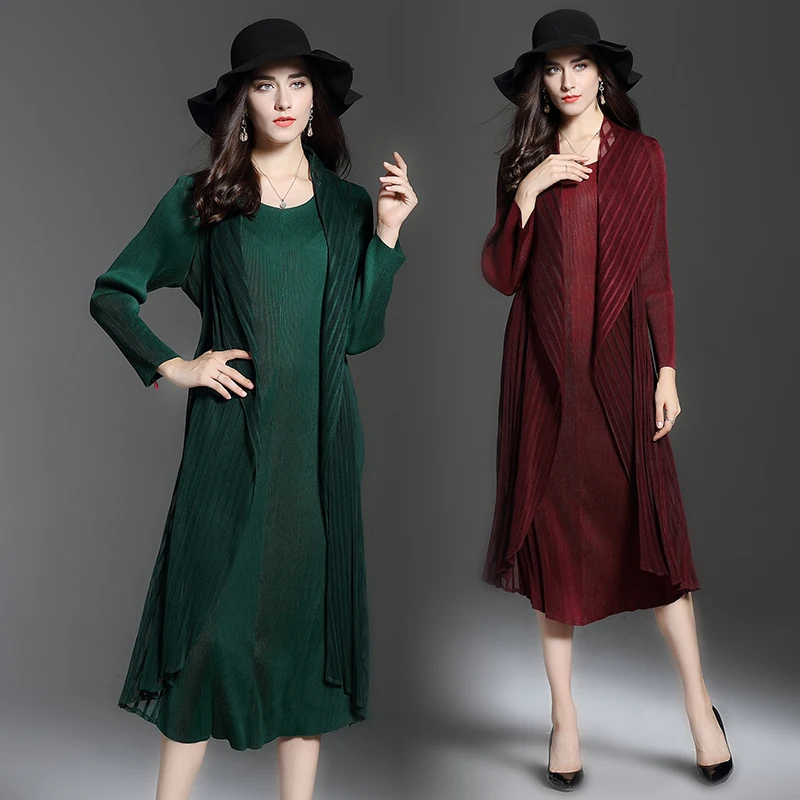 Special Pleats Spring Summer New 2019 Women Fashion Fake Two Pieces Midi Dress Women Loose Pleated Long Dresses Green Burgundy
Special Pleats Spring Summer New 2019 Women Fashion Fake Two Pieces Midi Dress Women Loose Pleated Long Dresses Green Burgundy