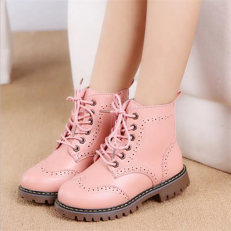2018 Fashion children shoes Brand High quality girls boots British style All-match soft sole rubber kids Snow boots for girls
2018 Fashion children shoes Brand High quality girls boots British style All-match soft sole rubber kids Snow boots for girls
