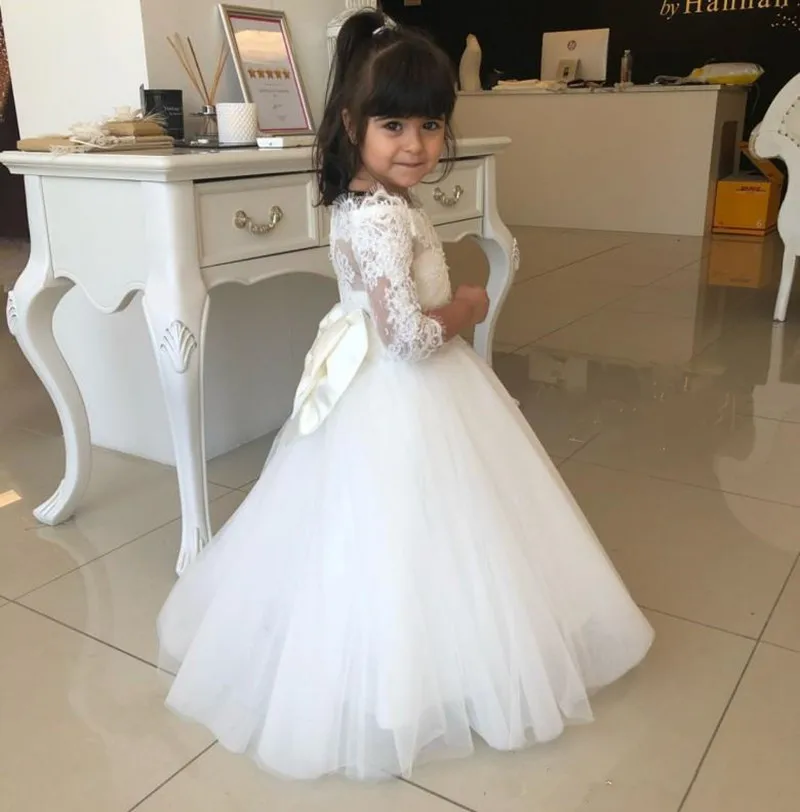 Pure White Tulle Princess Dress Big Bow Flower Girl Dress For Wedding Half Sleeves Holy First Communion Gowns Longo
Pure White Tulle Princess Dress Big Bow Flower Girl Dress For Wedding Half Sleeves Holy First Communion Gowns Longo