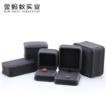 2019 Limited Free Shipping High-end Flannelette Accept Waist Ring Pendant Necklace, Bracelet, Hand Catenary Gift Jewelry Boxes
2019 Limited Free Shipping High-end Flannelette Accept Waist Ring Pendant Necklace, Bracelet, Hand Catenary Gift Jewelry Boxes