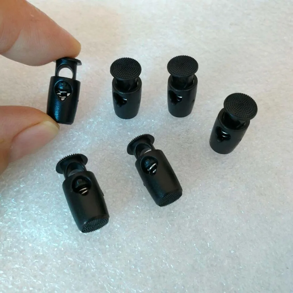 100pcs small Black Plastic Toggle Spring Clasp Stop Single Hole String Cord Locks For GarmentAccessories/Bags/Shoe Lace
100pcs small Black Plastic Toggle Spring Clasp Stop Single Hole String Cord Locks For GarmentAccessories/Bags/Shoe Lace
