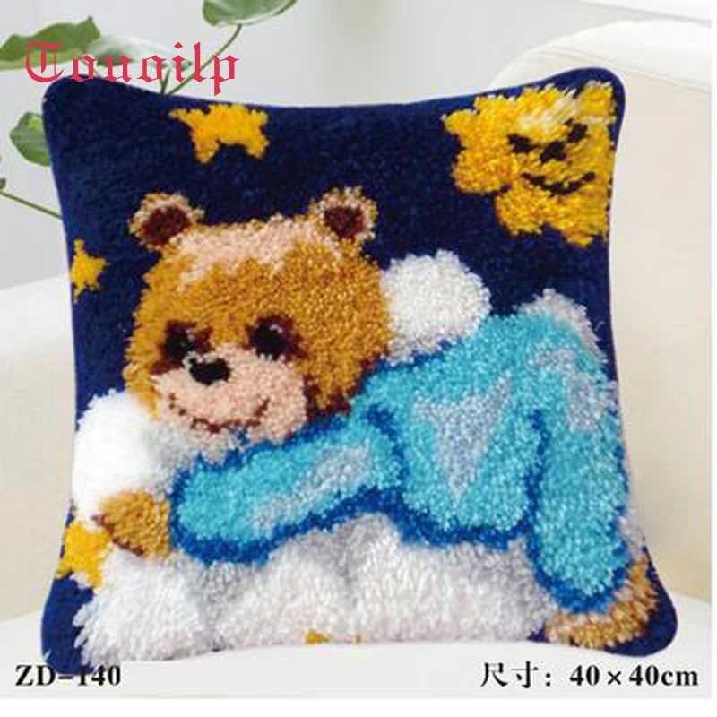 Pillow "do it yourself" Cartoon animal Blue bear method needlework kit latch hook rug kit Unfinshed / embroidered carpet pattern
Pillow "do it yourself" Cartoon animal Blue bear method needlework kit latch hook rug kit Unfinshed / embroidered carpet pattern