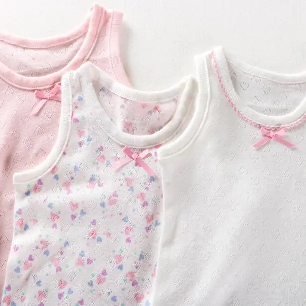 3 pcs Lot 2018 summer children's wear vest girl child sleeveless T-shirt girl mesh top cotton underwear XS99
3 pcs Lot 2018 summer children's wear vest girl child sleeveless T-shirt girl mesh top cotton underwear XS99